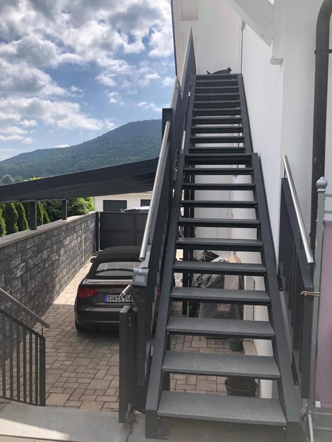 Freiraum Apartment อันไวเลอร์ อัม ทริเฟลส์ ภายนอก รูปภาพ